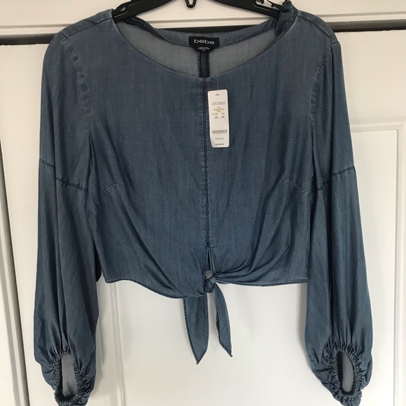 Tops - Flirty chambray crop top!